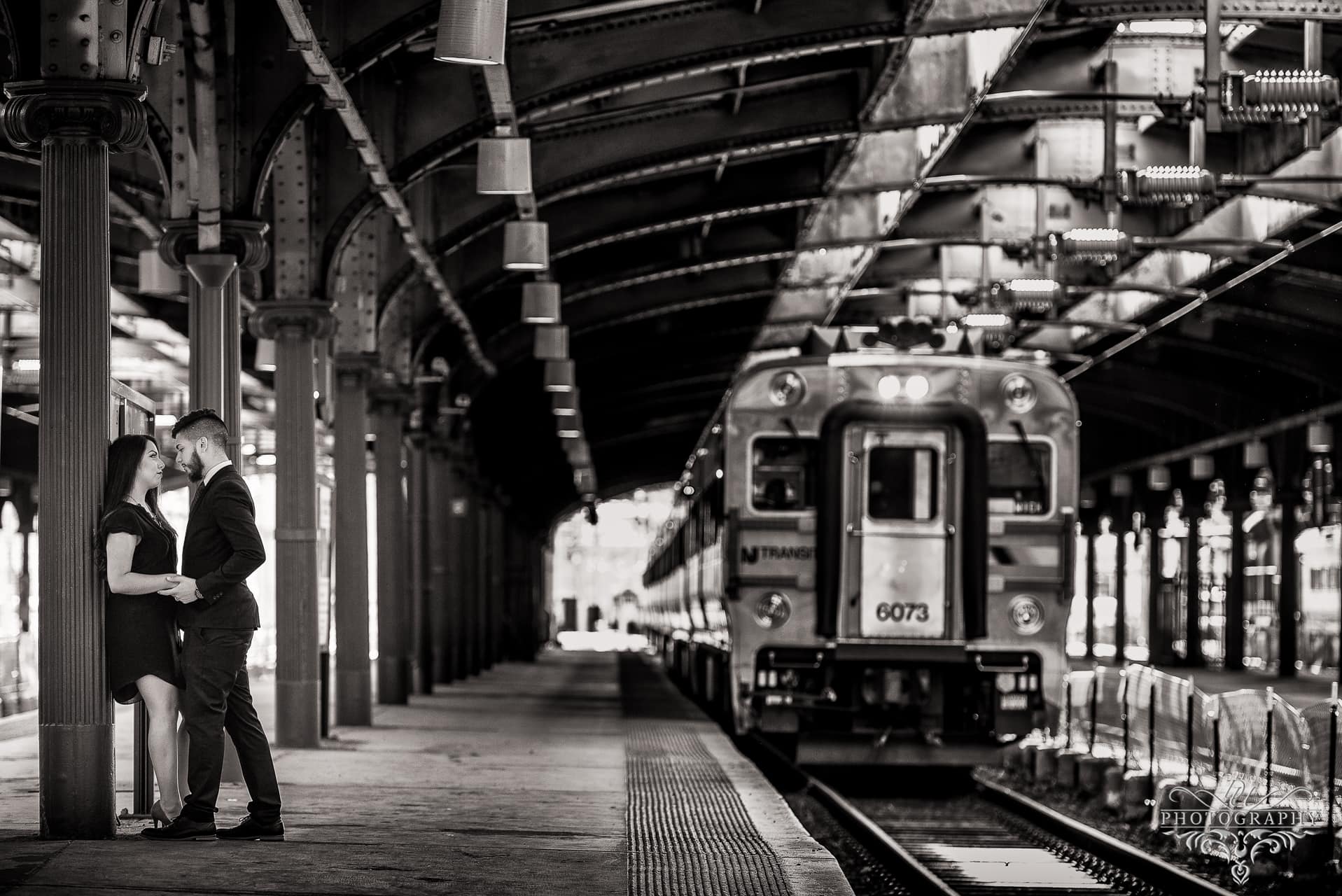 Afternoon-Engagement-Session-at-Hoboken-Lackawanna-station-11