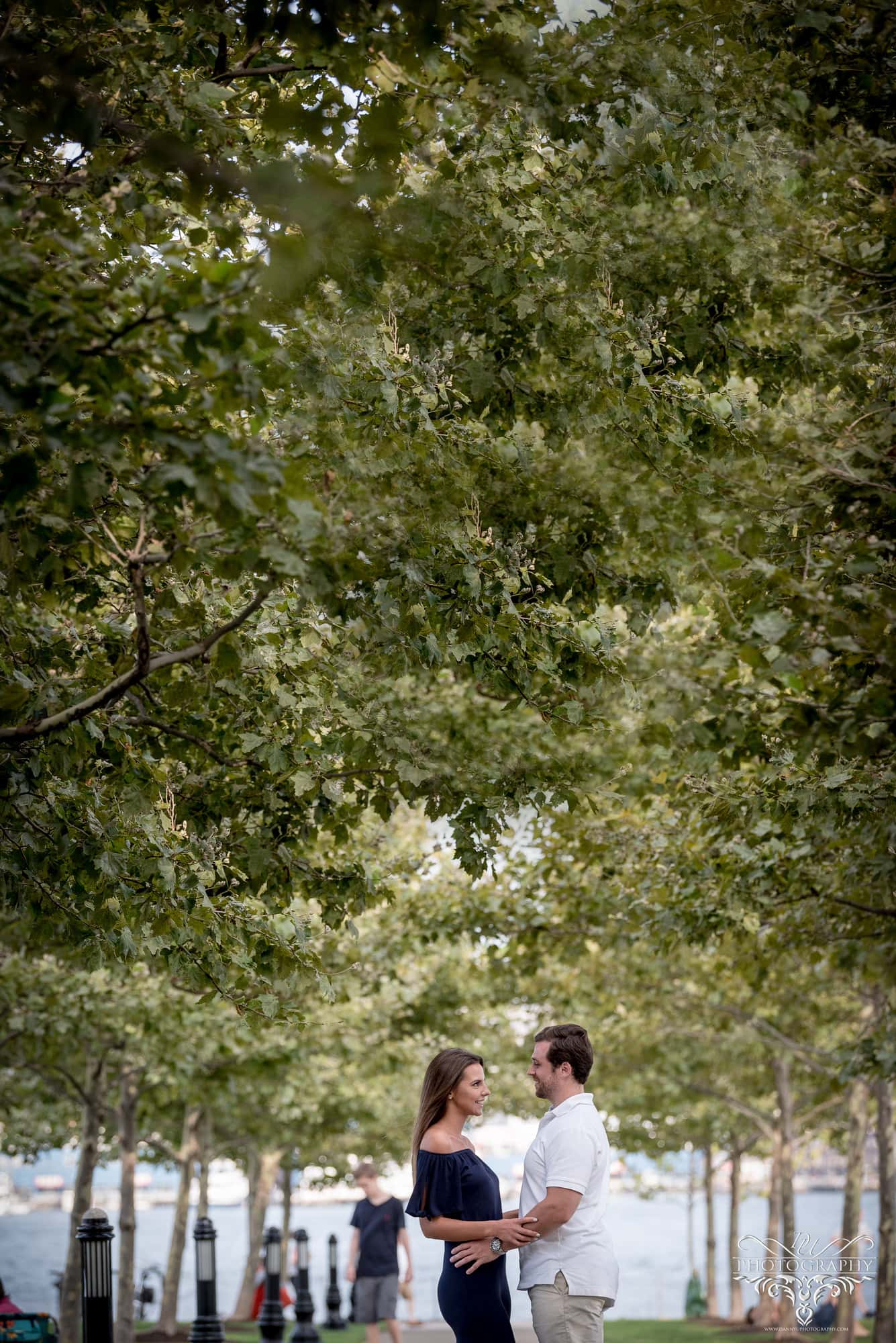 Engagement Session in Edgewater 2
